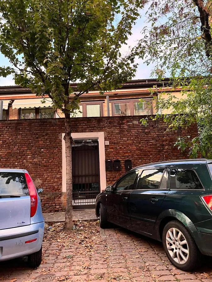 Loft Dei Lupi 260M Dal Duomo Freeparking Apartment Cremona 0*,  Italy